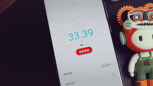 刷芯無線電子體溫計,聰明的家長用起來,緩解寶寶發(fā)熱帶來的焦慮